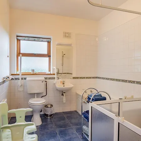 Ballindrum Farm Oda ve Kahvaltı 4*