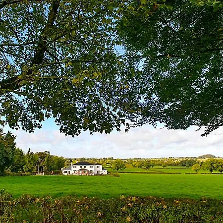 Ballindrum Farm 4*
