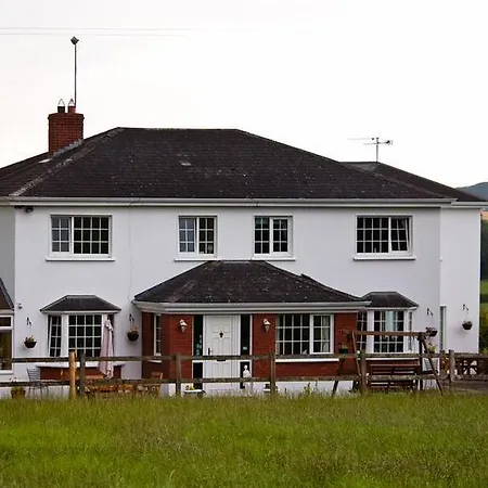 Ballindrum Farm 4* Атай